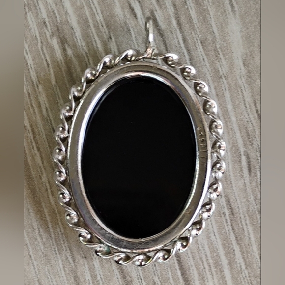 Vintage Handcrafted Black Onyx Natural Pendant Sterling Braided Accent 1.25" - Picture 2 of 6